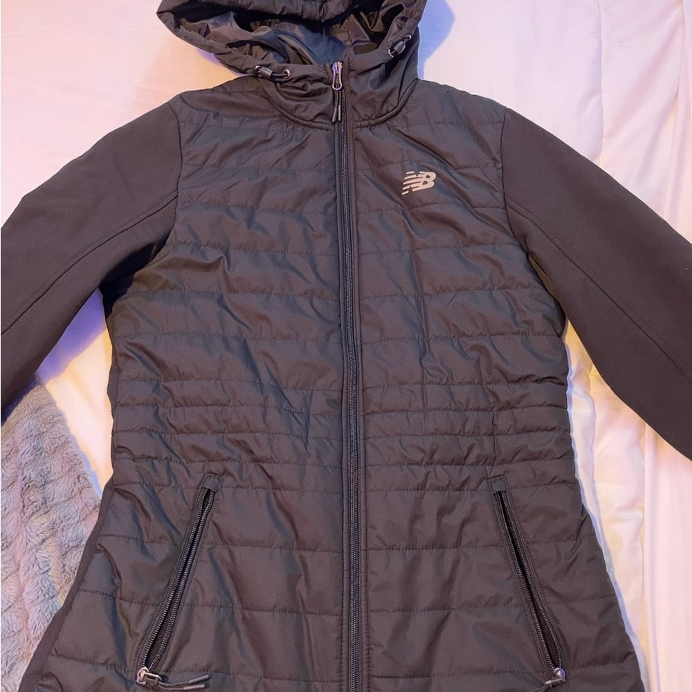 New Balance Women's quilted puffer jacket